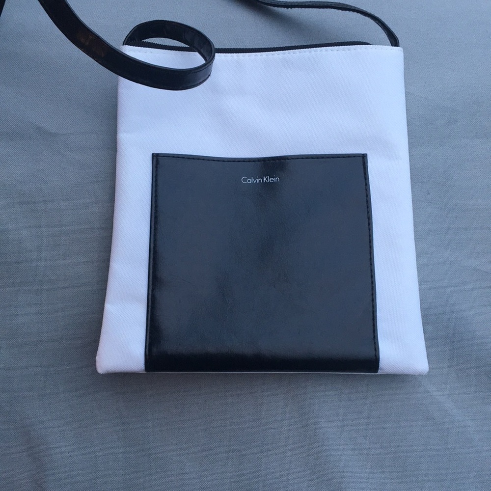 Calvin Klein Crossbody
